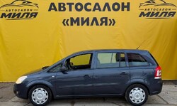 Opel Zafira B Рестайлинг 2008