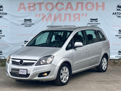 Opel Zafira 2012
