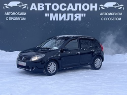 Renault Sandero 2011