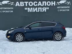 Opel Astra 1.6 AT 2010 